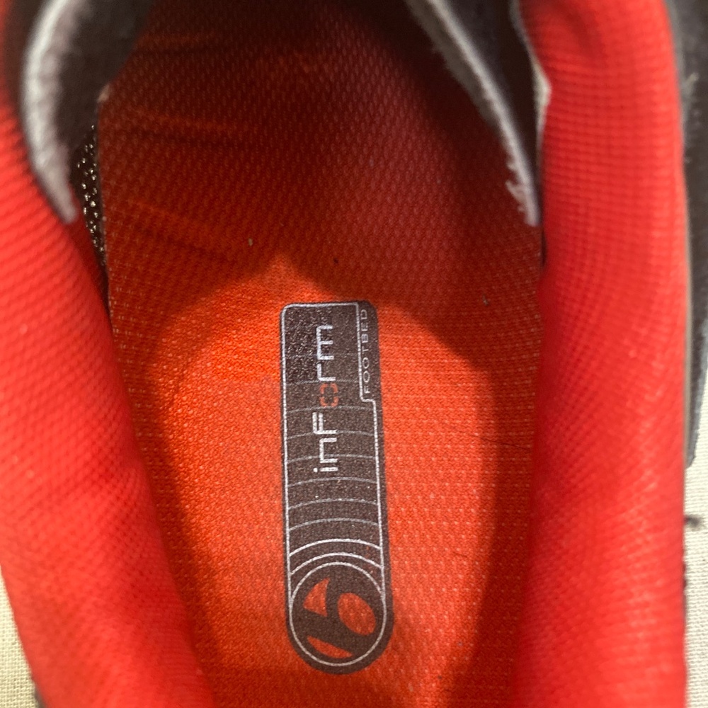 Bontrager soltice womens cycling shoes size 9 - Picture 12 of 13